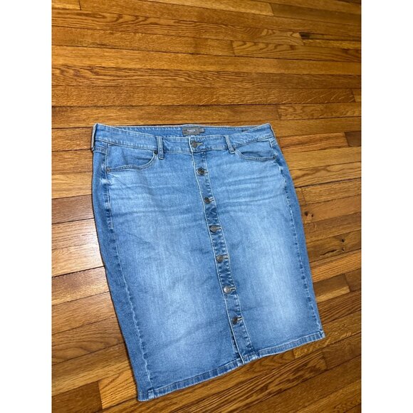 Torrid Womens Denim Jean Skirt Plus 18 Blue Button Front Pockets Stretch Casual - Picture 3 of 6